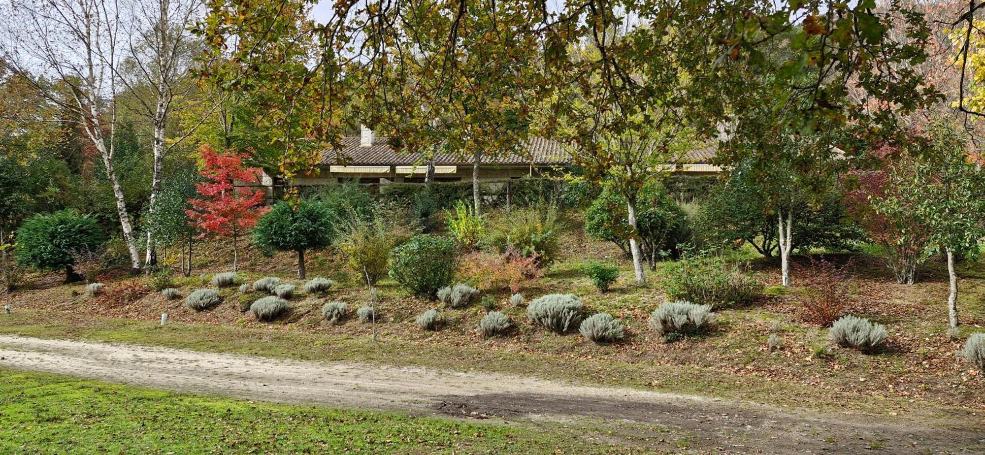 Bungalows - Serra Do Geres คัมโปดูเชเรส ภายนอก รูปภาพ